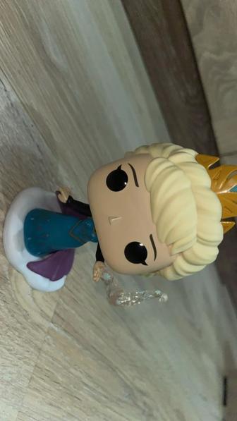 Фигурка Эльза Funko pop