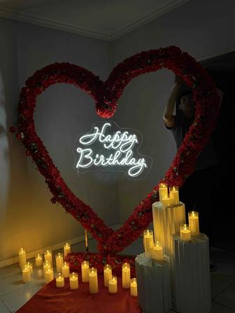 Фотозона поздравление в 00 Marry me