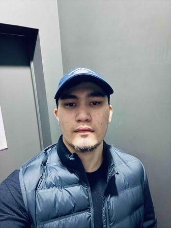 Тренер по спорту,учитель по физ культуре по специальности