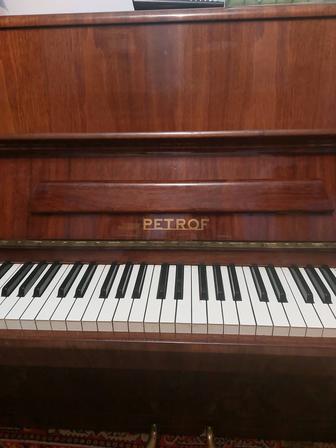 Продам фортепиано