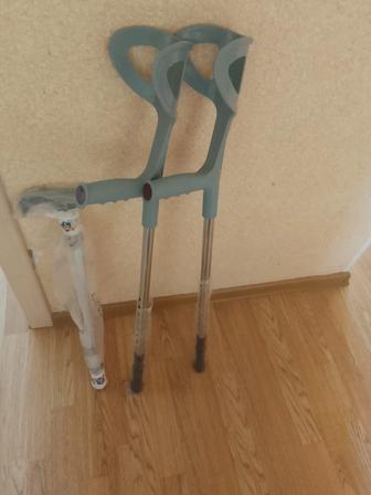 Продам новые костыли