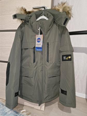 Зимняя куртка