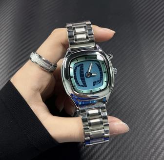 часы Millennium Retro