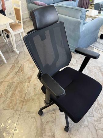Продам эргономическое кресло (Производство Корея) почти как новое