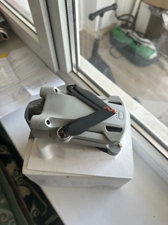 Продам Дрон DJI Mini 3 Pro DJI RC Белый