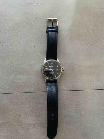 Продам часы Швейцарские