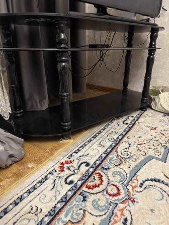 Продам тумба стекло