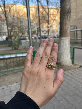 Продаю кольцо