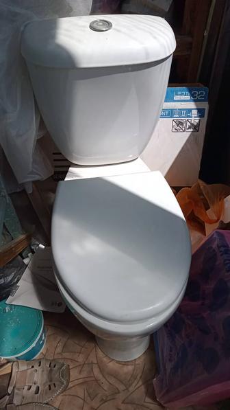 Продам унитаз