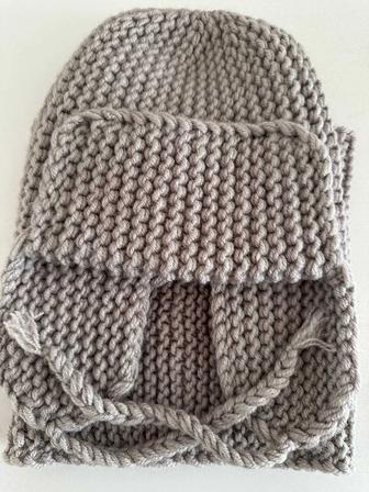 Продам новая ручная работа шапку и снуд