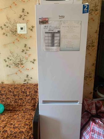 Продам холодильник полностью рабочий