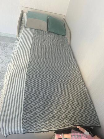 Продам кровать