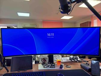 Монитор Samsung Odyssey G9 OLED 49