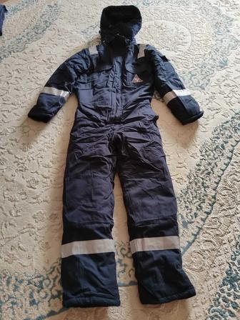 Продается зимний комбинезон!!!