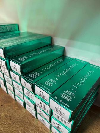 Продам краску для волос капус гиалурон.