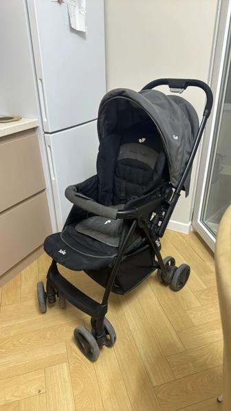 Прогулочная коляска Joie Mirus