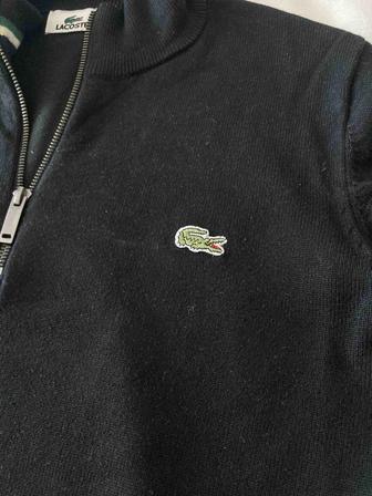 Полузамок Lacoste