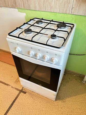 Газовая плита и духовка