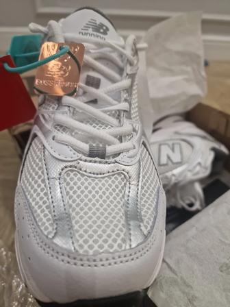 Кроссовки New Balance 530