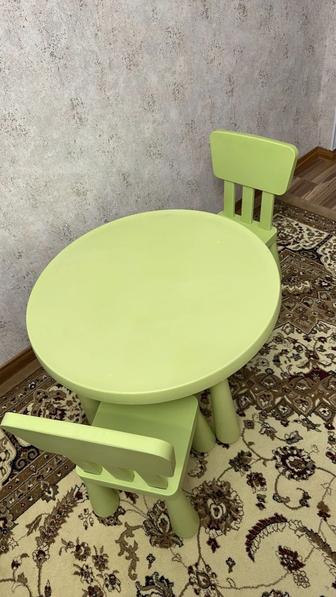 Детский Столик с 2 стульчиками