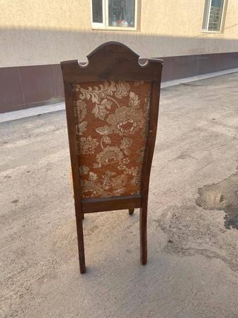 Стулья