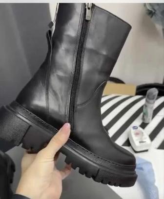 Сапоги ботинки зима цигейка 35-36