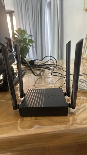 Wi-Fi роутер TP-LINK Archer C64