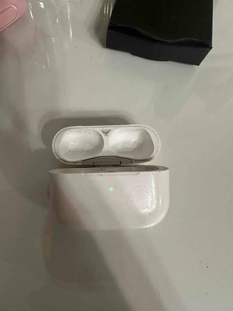 кейс от Airpods pro