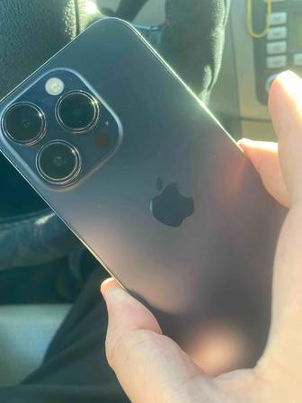 Обменяю либо продам Айфон 14 про