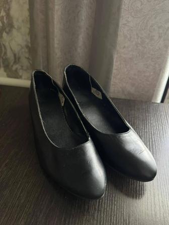Продам балетки кожа натуральная