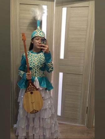 Казахский национальный костюм