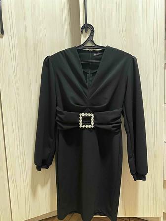 продам платье