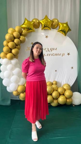Воспитатель