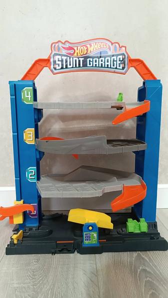 Hot wheels гараж парковка