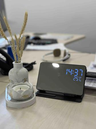 Продам беспроводную зарядную станцию