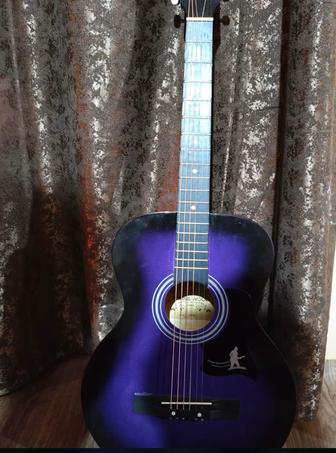 Продам гитару