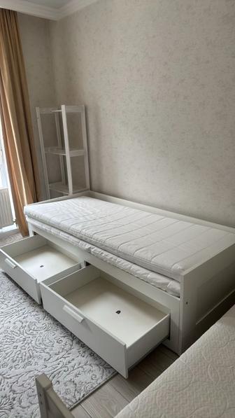 СРОЧНО продам детскую выдвижную кровать!