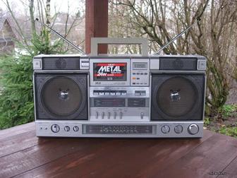 Куплю магнитолу AKAI AJ - 525FS