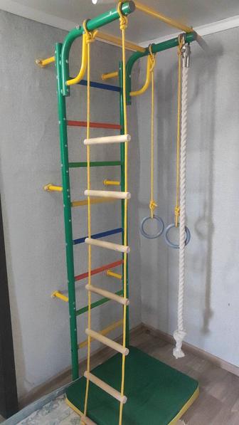 Продам шведскую стенку