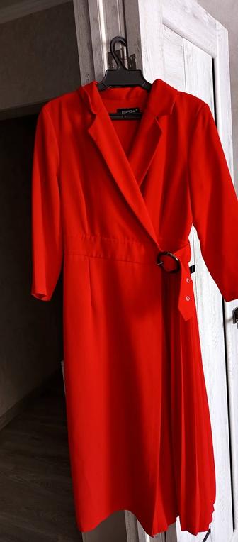 Платья женское