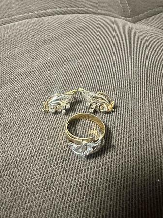 Сырға сақинасымен