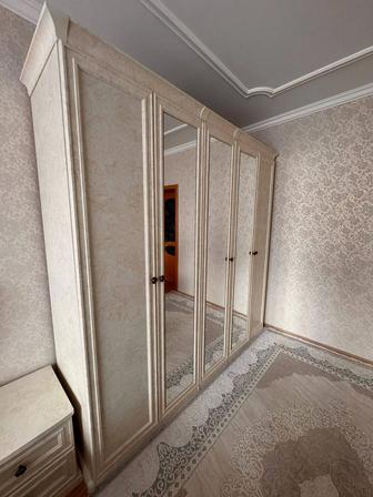 Продается спальный гарнитур афина