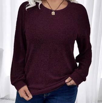 Продаю джемпер новый