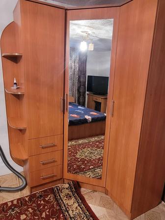 Продам спальный гарнитур