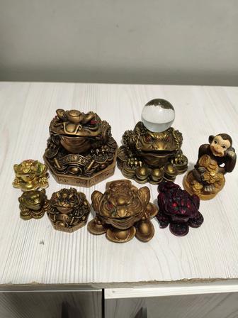 Продам коллекцию лягушек статуэтки фэншуй
