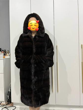 Продам норковую шубу