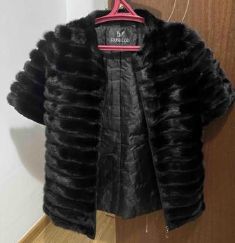 Продам новую норковую жилетку