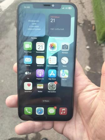 Продам Iphone 11 pro max 64gb