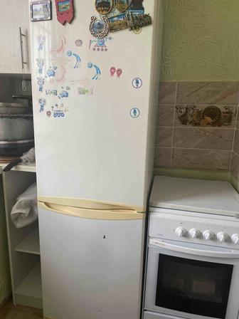 Холодильник LG