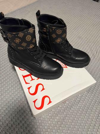 Ботинки GUESS ОРИГИНАЛ